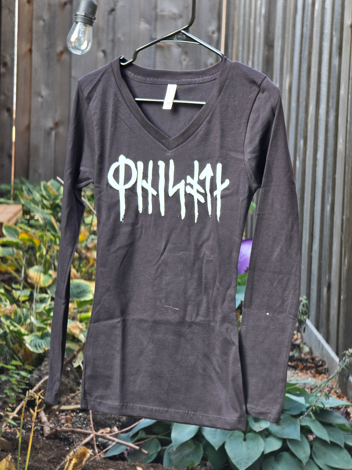 Minnesota Runes, White on Black (Women's)