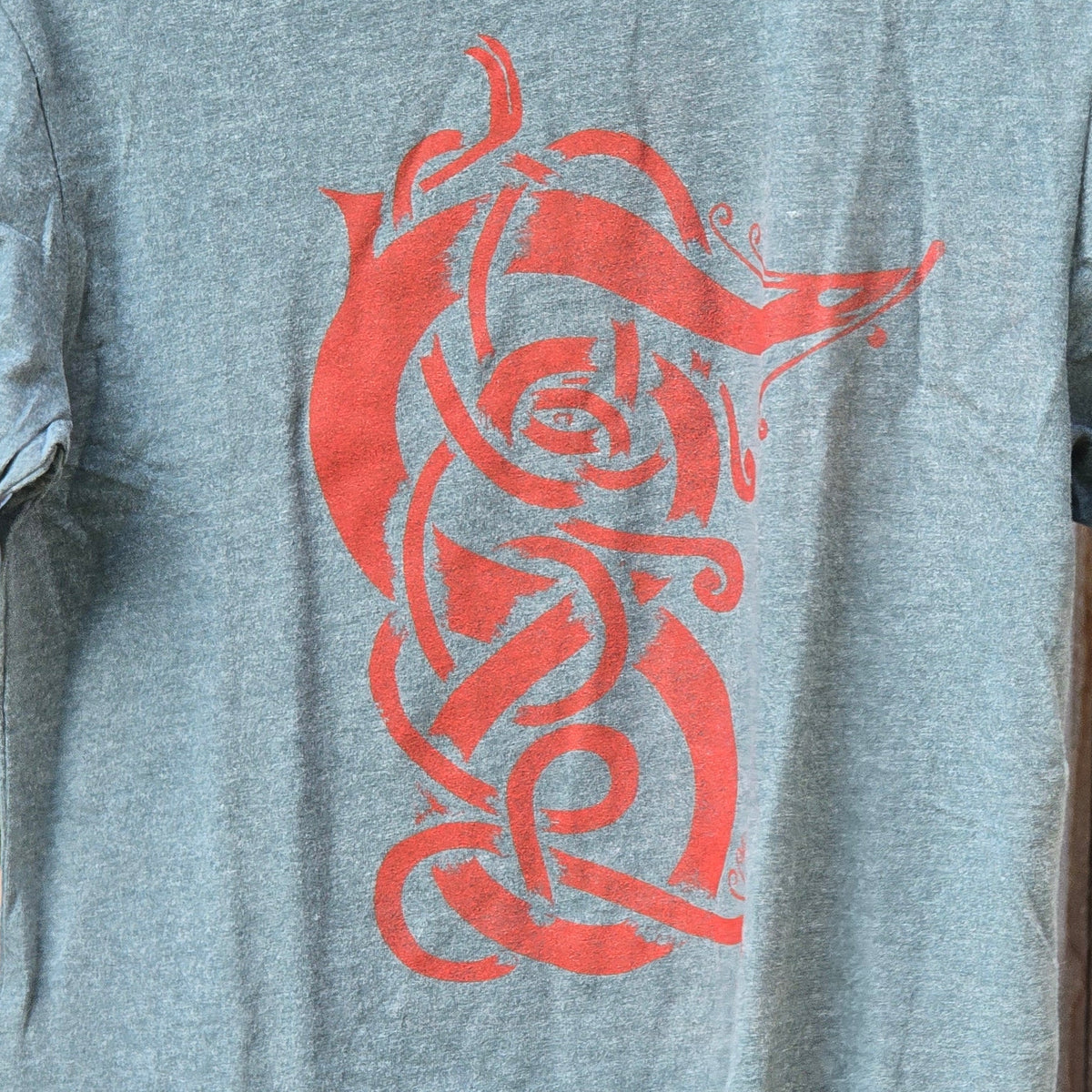 Twin Serpents, Red on Heather Seafarer