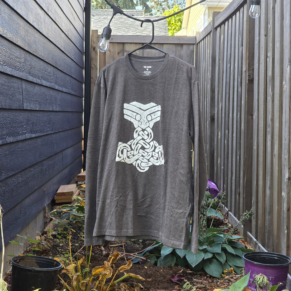 Mjolnir, White on Heather Grey